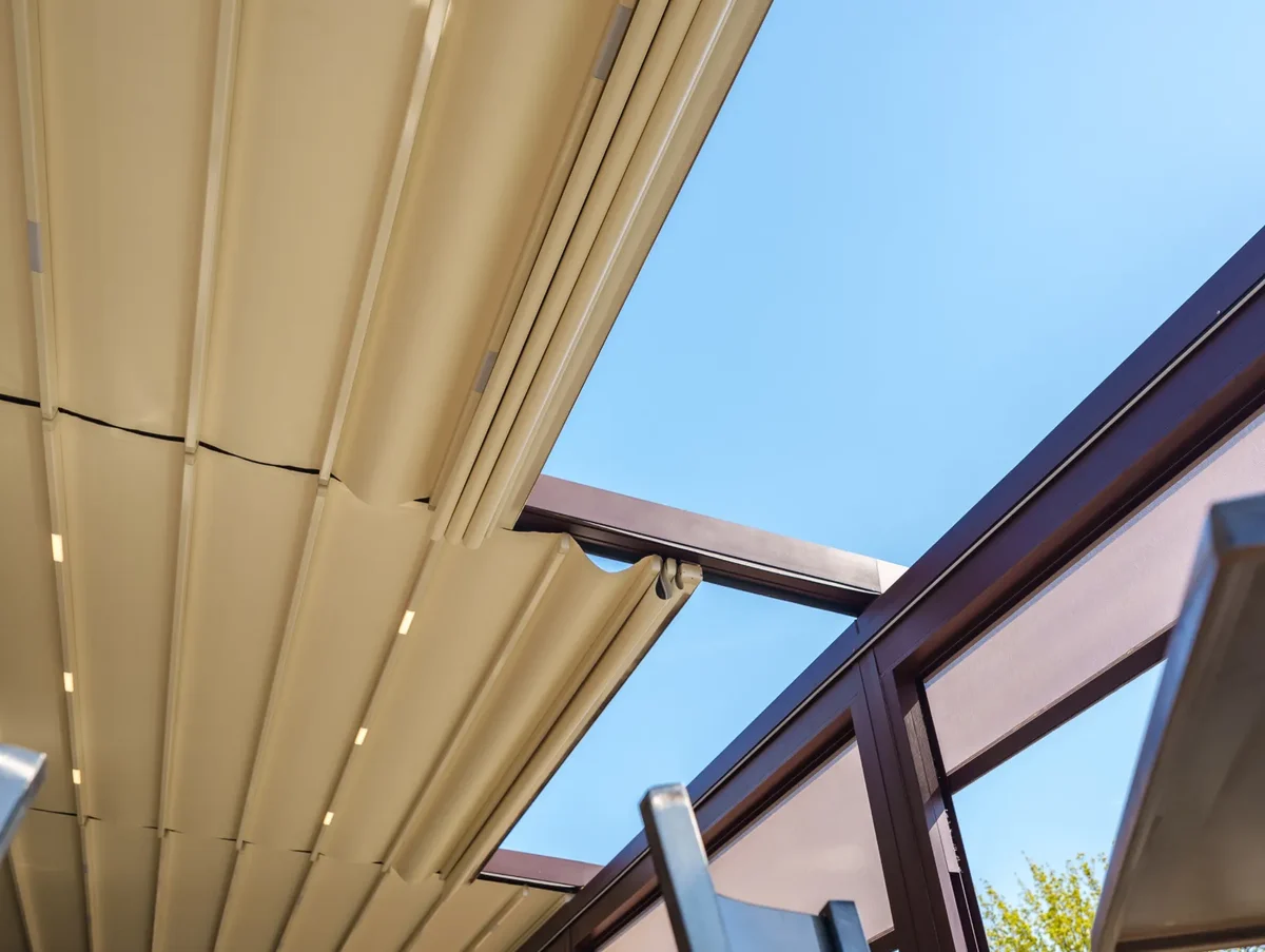 Retractable fabric pergola - exterior view